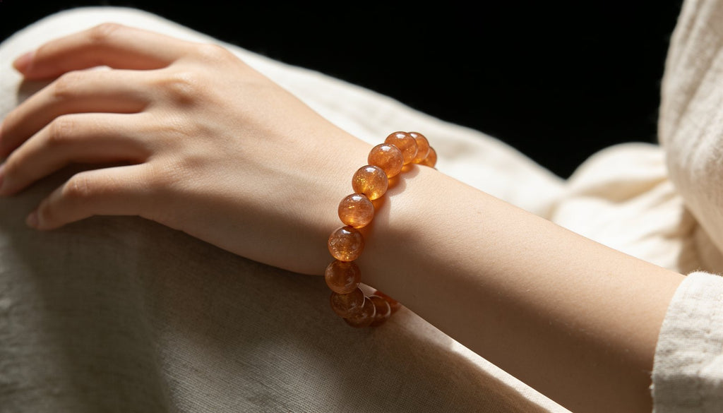 simple-line-sunstone-worn-woman